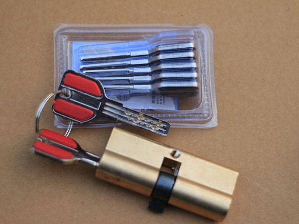 茂县24小时上门开锁公司